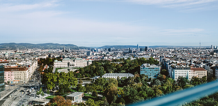 Wienblick aufs Belvedere und Schweizer Garten